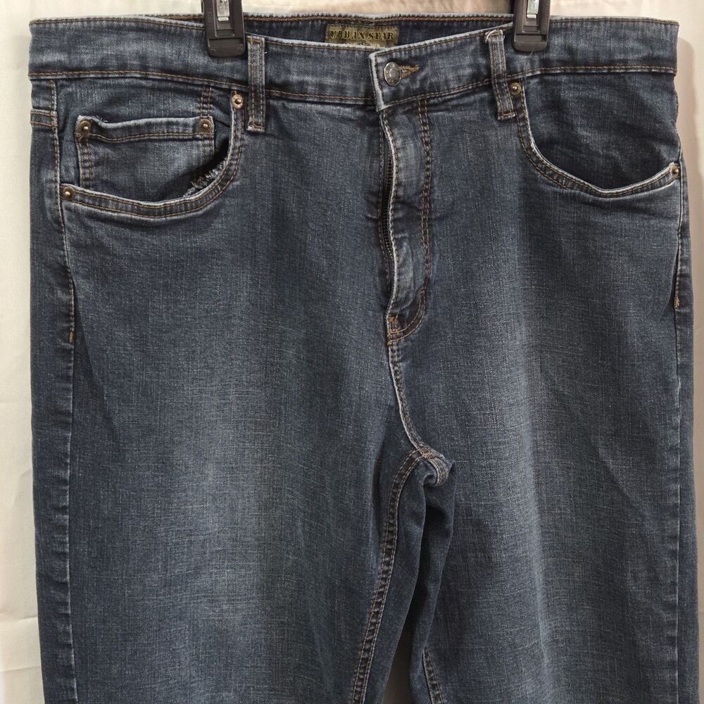 Urban Star Jeans Men's Size 38X31 Dark Blue Wash Stretch Comfort Regular Fit